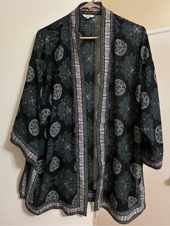 Max Studio Other - Max Studio Black Patterned Open-Front Kimono Cover Up - M
